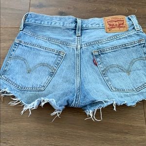 Levi light blue jean shorts